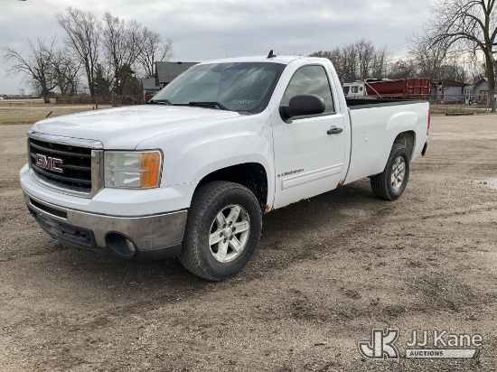 (South Beloit, IL) 2009 GMC Sierra 1500 4x4 Pickup Truck Runs & Moves) (Paint/Rust/Body Damage, Tire