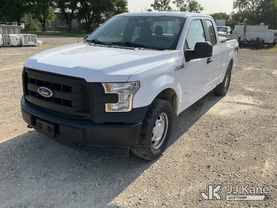 (Topeka, KS) 2017 Ford F150 4x4 Extended-Cab Pickup Truck Runs & Moves) (Jump To Start) (Seller Stat