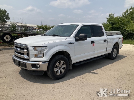 (South Beloit, IL) 2015 Ford F-150 4x4 Crew-Cab Pickup Truck Runs & Moves) (Seller States: Frame Rus
