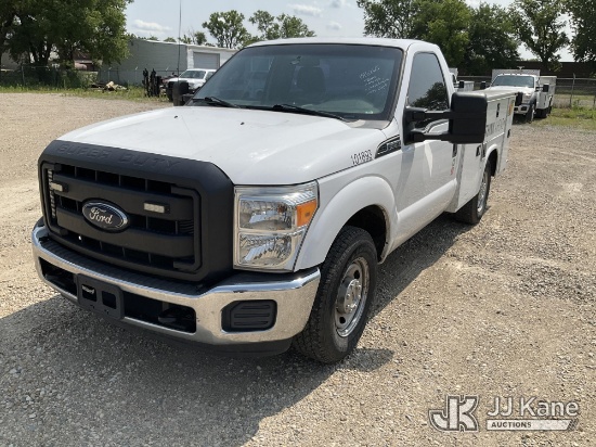 (Topeka, KS) 2016 Ford F250 Pickup Truck Runs & Moves) (Check Engine Light On, Oil Change Light On, 