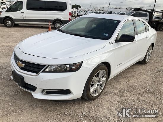 (Waxahachie, TX) 2017 Chevrolet Impala LS 4-Door Sedan Runs & Moves) (Chipped Windshield, Paint Dama