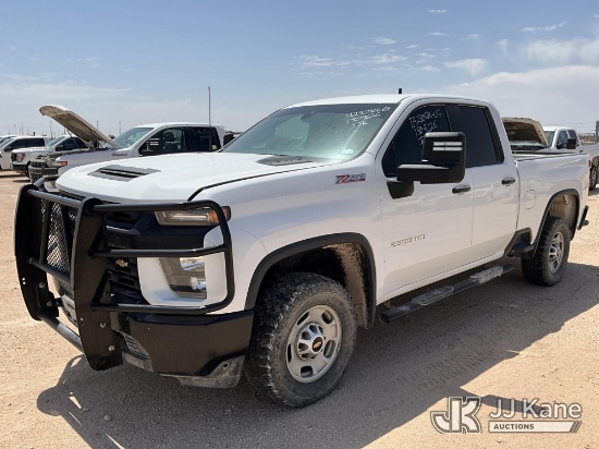 (Midland, TX) 2022 Chevrolet Silverado 2500HD 4x4 Extended-Cab Pickup Truck Runs & Moves) (Paint Dam