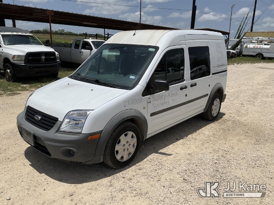 (San Antonio, TX) 2010 Ford Transit Connect Mini Cargo Van Runs & Moves) (Cracked Windshield, Paint 