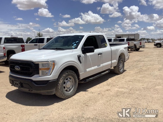 (Midland, TX) 2022 Ford F150 4x4 Extended-Cab Pickup Truck Runs & Moves) (Missing Taillight, Hail Da
