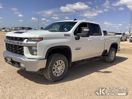 (Midland, TX) 2020 Chevrolet Silverado 2500HD 4x4 Crew-Cab Pickup Truck Runs & Moves) (Cracked Winds