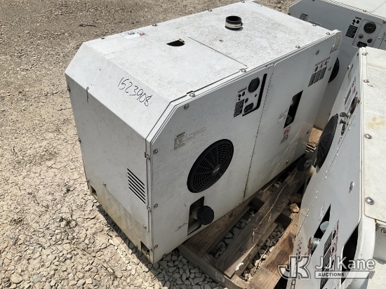 (Topeka, KS) 2017 Boss Bullet Air Compressor Seller States Unit Runs
