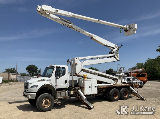 (South Beloit, IL) Altec AM900-E100, Double-Elevator Bucket Truck mounted on 2013 Freightliner M2 10