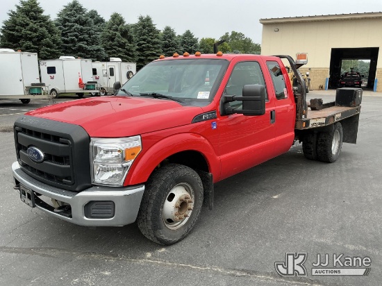 (Maple Lake, MN) 2016 Ford F350 Extended-Cab Flatbed/Service Truck Runs & Moves, Hydrabed Reel Opera