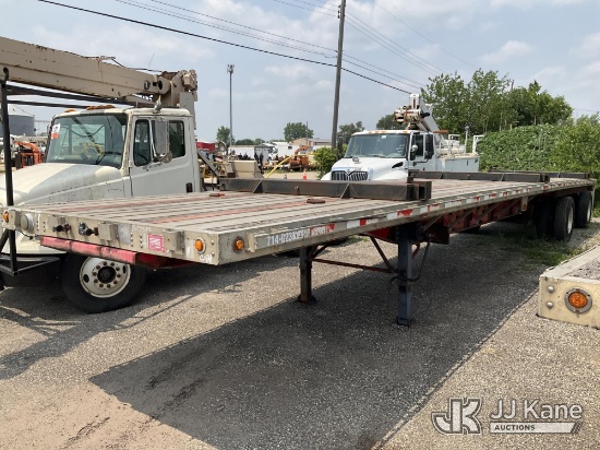 (South Beloit, IL) 2004 Transcraft T/A High Flatbed Trailer