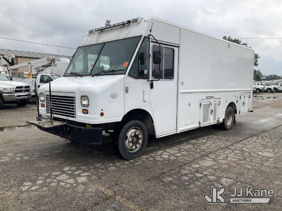 (South Beloit, IL) 2013 Freightliner MT55 Step Van Runs & Moves, Generator Operates) (Paint Damage