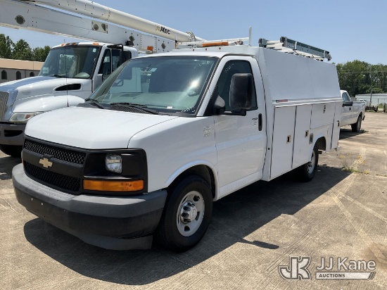 (Conway, AR) 2017 Chevrolet G3500HD Cutaway Enclosed Service Van Runs & Moves) (A/C Does Not Work, T