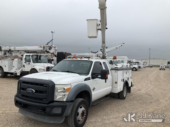 (Waxahachie, TX) Versalift VO36I-01, Over-Center Bucket Truck center mounted on 2016 Ford F450 Exten