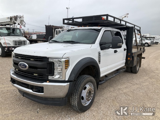 (Waxahachie, TX) 2019 Ford F450 SD 4x4 Crew-Cab Flatbed/Service Truck Runs & Moves