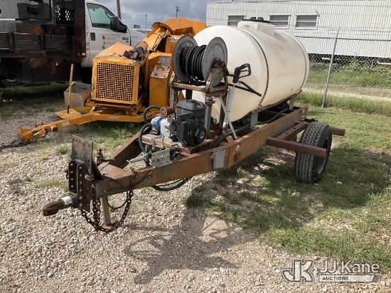 (Waxahachie, TX) Spray Trailer w/ poly tank No Title) (Condition Unknown
