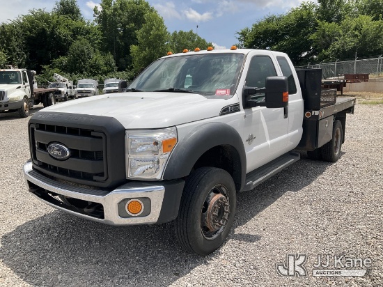 (Oklahoma City, OK) 2013 Ford F550 4x4 Flatbed/Service Truck Runs & Moves) (Check Engine Light On
