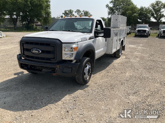 (Topeka, KS) 2012 Ford F450 Service Truck Runs & Moves) (Jump To Start ) (Seller States: Estimated M
