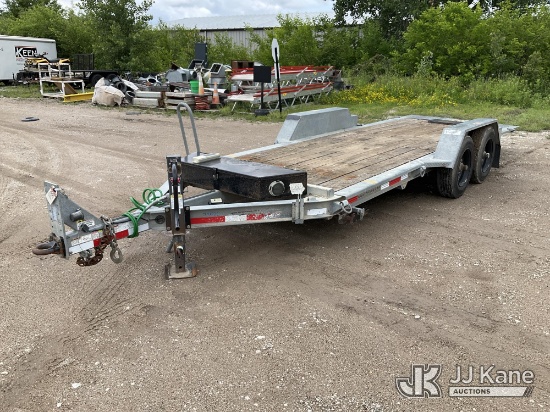 (Des Moines, IA) 2017 Felling FT-14 Tilt-top Tagalong Equipment Trailer Seller States: Right Rear Ti