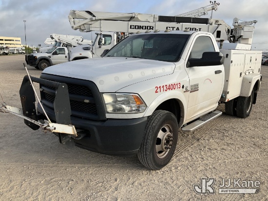 (Waxahachie, TX) 2013 RAM 3500 4x4 Enclosed Service Truck Runs & Moves) (Check Engine Light On