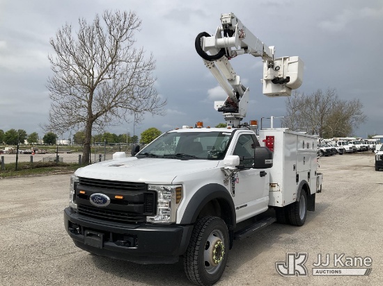 (Kansas City, MO) Altec AT37G, Articulating & Telescopic Bucket mounted behind cab on 2019 Ford F550