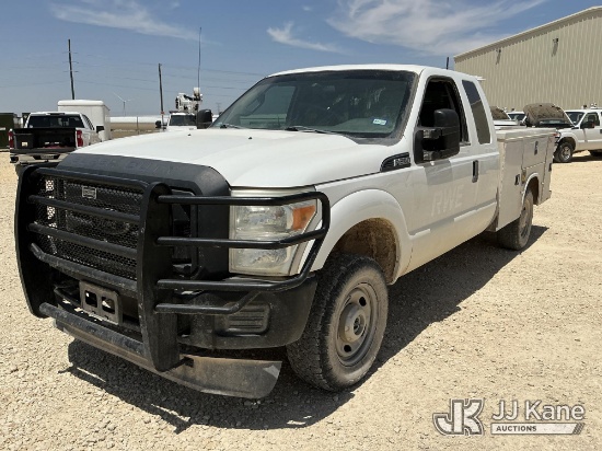 (Big Spring, TX) 2015 Ford F250 4x4 Extended-Cab Enclosed Service Truck Runs & Moves) (Jump To Start