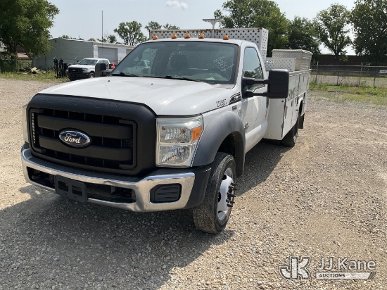 (Topeka, KS) 2011 Ford F450 SD Service Truck Runs & Moves) (Jump To Start, Street Side Front Body Do