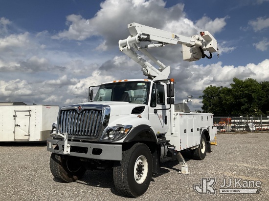 (Oklahoma City, OK) Altec TA41M, Articulating & Telescopic Material Handling Bucket Truck mounted be