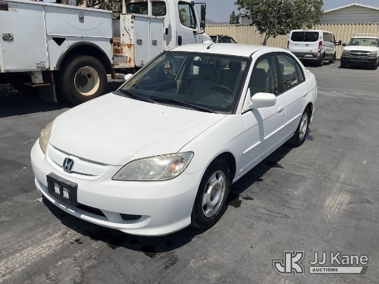 (Jurupa Valley, CA) 2004 Honda Civic Hybrid 4-Door Sedan Runs & Moves