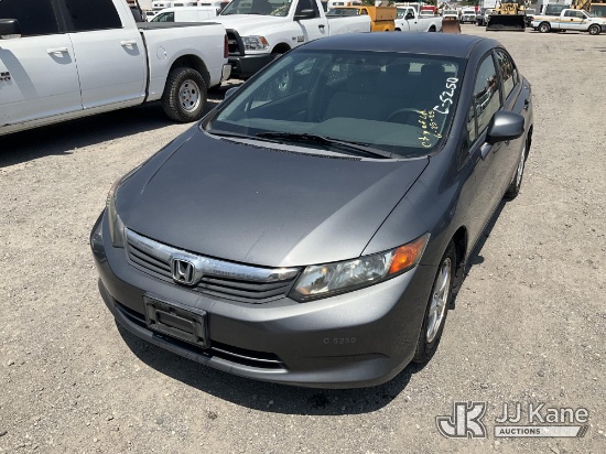 (Jurupa Valley, CA) 2012 Honda Civic 4-Door Sedan Runs & Moves) (CNG Tank Expires 04-2027