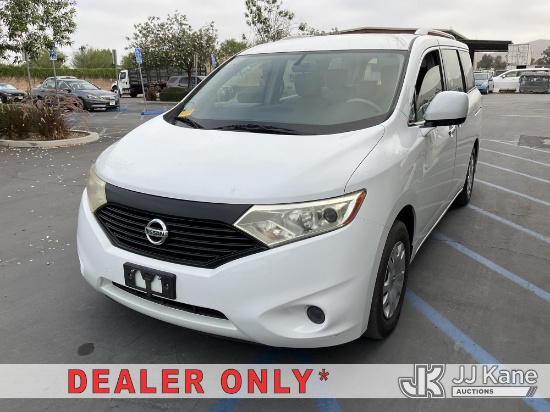 (Jurupa Valley, CA) 2014 Nissan Quest Passenger Van Runs & Moves) (Trac Control Light On