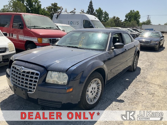 (Jurupa Valley, CA) 2006 Chrysler 300 4-Door Sedan Not Running Condition Unknown) (Front Driver Side