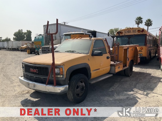 (Jurupa Valley, CA) 1994 GMC Sierra C/K 3500 Service Truck Runs, Shifter Broken Only Moves In Revers