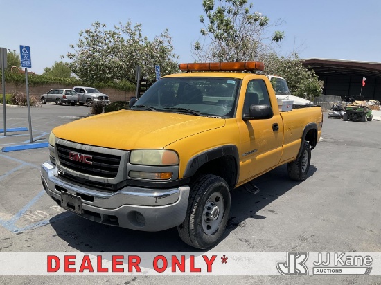(Jurupa Valley, CA) 2004 GMC Sierra 2500HD Pickup Truck Runs & Moves) (Missing Catalytic Converter, 