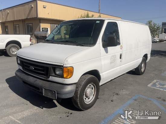 (Jurupa Valley, CA) 2005 Ford E150 Cargo Van Runs & Moves) (AC Does Not Cool Down, Body Damage