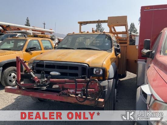 (Jurupa Valley, CA) 2006 Ford F-550 Service Truck Not Running, Condition Unknown) No Key, Stripped O