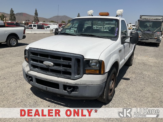 (Jurupa Valley, CA) 2006 Ford F-250 Pickup Truck Runs & Moves) (Engine Light On, Needs Windshield Wi