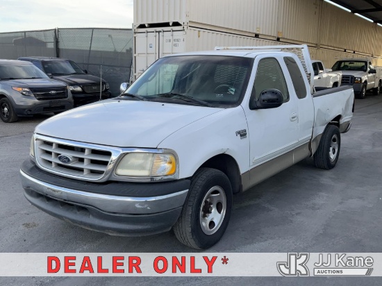 (Jurupa Valley, CA) 1999 Ford F150 Extended-Cab Pickup Truck, Key J53 Runs & Moves) (Body Damage, Re
