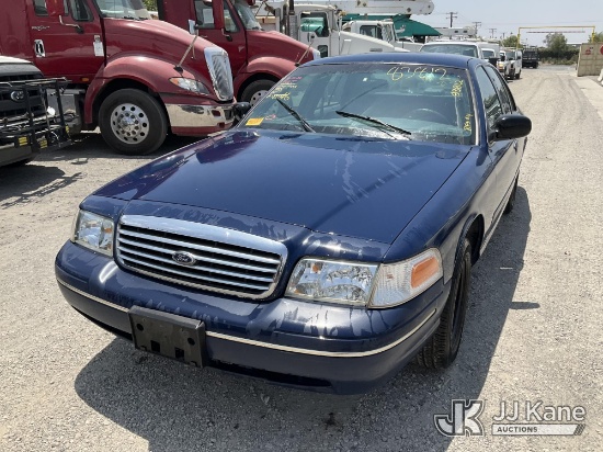 (Jurupa Valley, CA) 1998 Ford Crown Victoria Police Interceptor 4-Door Sedan Runs & Moves