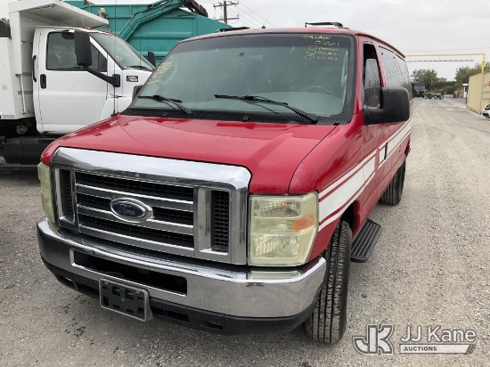(Jurupa Valley, CA) 2008 Ford E-350 Passenger Van Runs & Moves