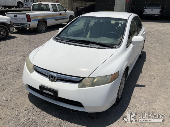 (Jurupa Valley, CA) 2006 Honda Civic 4-Door Sedan Runs & Moves) (CNG Tank Expired 04-2021