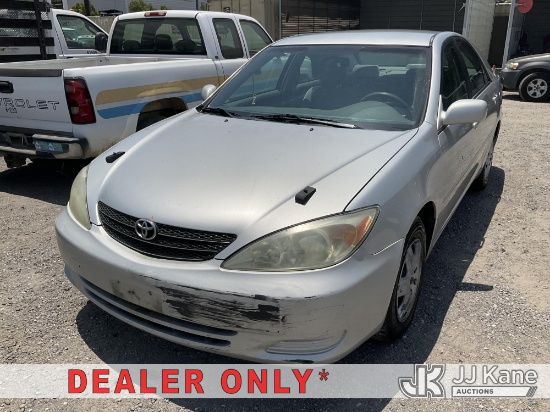 (Jurupa Valley, CA) 2004 Toyota Camry 4-Door Sedan Runs & Moves) (Check Engine Light On, Body/Paint 