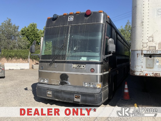 (Jurupa Valley, CA) 2011 MCI Transit Bus Bus Not Running, Stripped of Parts
