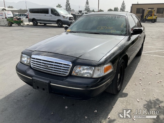 (Jurupa Valley, CA) 1999 Ford Crown Victoria Police Interceptor 4-Door Sedan Runs & Moves