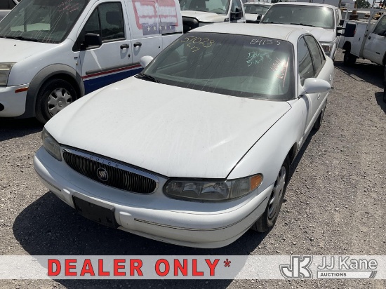 (Jurupa Valley, CA) 1998 Buick Century 4-Door Sedan Not Running, Condition Unknown) (Cluster Not Fun