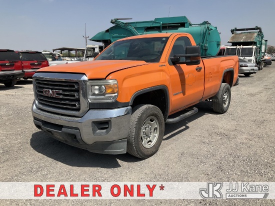 (Jurupa Valley, CA) 2017 GMC Sierra 2500HD 4x4 Pickup Truck Runs & Moves) (Cracked Tires
