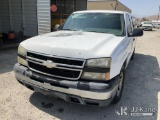 (Jurupa Valley, CA) 2006 Chevrolet Silverado 1500 Pickup Truck Runs & Moves