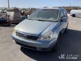 (Jurupa Valley, CA) 2012 Kia Sedona Mini Passenger Van Runs & Moves