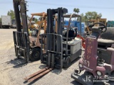 (Jurupa Valley, CA) Crown Electric Forklift Rubber Tired Forklift Not Starting, Batteries Are Dead, 