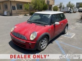 (Jurupa Valley, CA) 2006 Mini Cooper Cooper Hatchback Runs & Moves) (Runs Rough