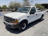 (Jurupa Valley, CA) 2000 Ford F250 Pickup Truck Runs & Moves
