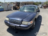(Jurupa Valley, CA) 1999 Ford Crown Victoria Police Interceptor 4-Door Sedan Runs & Moves) (Battery 